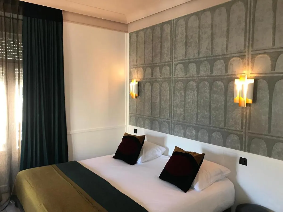Le Grand Hotel Mont Dore 2*, Mont-Dore Franciaország